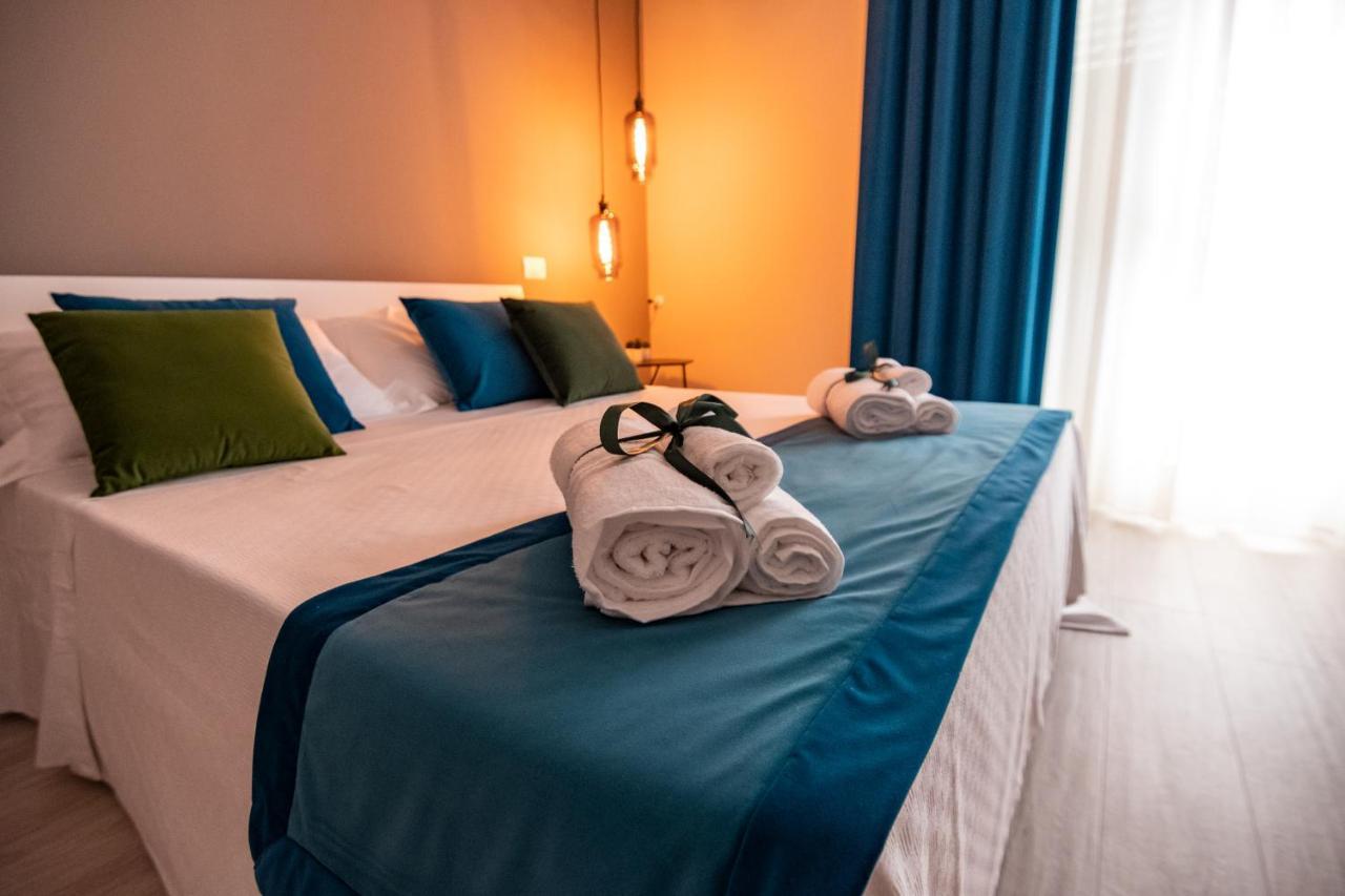 B&B Le Maioliche Milazzo Buitenkant foto